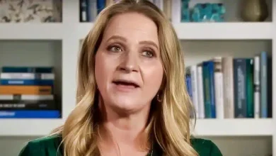 ‘Sister Wives’ Christine Brown Protected By Cops On Big Day ‘Sister Wives’ Christine Brown Protected By Cops On Big Day