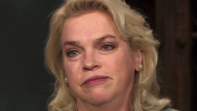 Janelle Brown is ‘figuring this all out’ as she ‘rescues’ herself amid Kody split