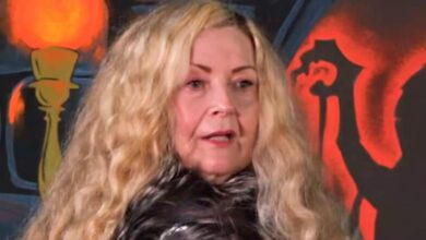 90 Day Fiance: Debbie Tells Big Lie on First Date