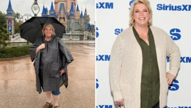 TOTAL WASHOUT Sister Wives’ Janelle Brown poses from Disney World during getaway but fans can’t get over major detail in background