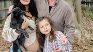 🚨🔥90 Day Fiance: John’s love, Meghann, showing off her baby bump on Thanksgiving. “It’s a girl” BTW..‼️